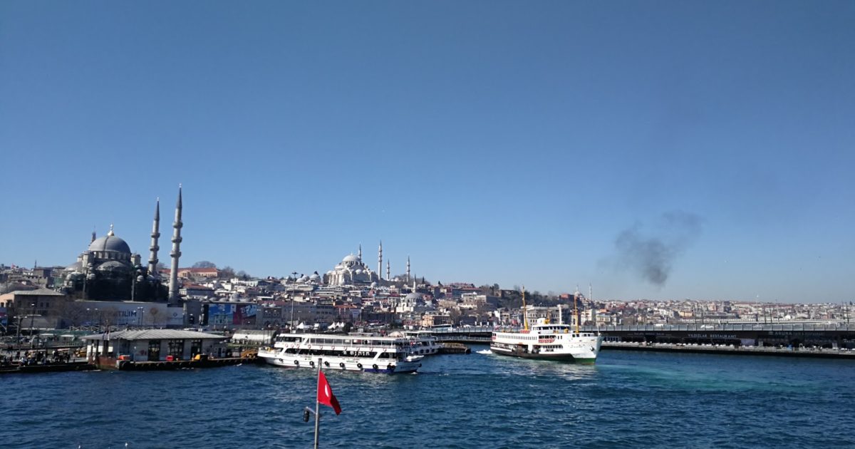 普段通りにしようとするな